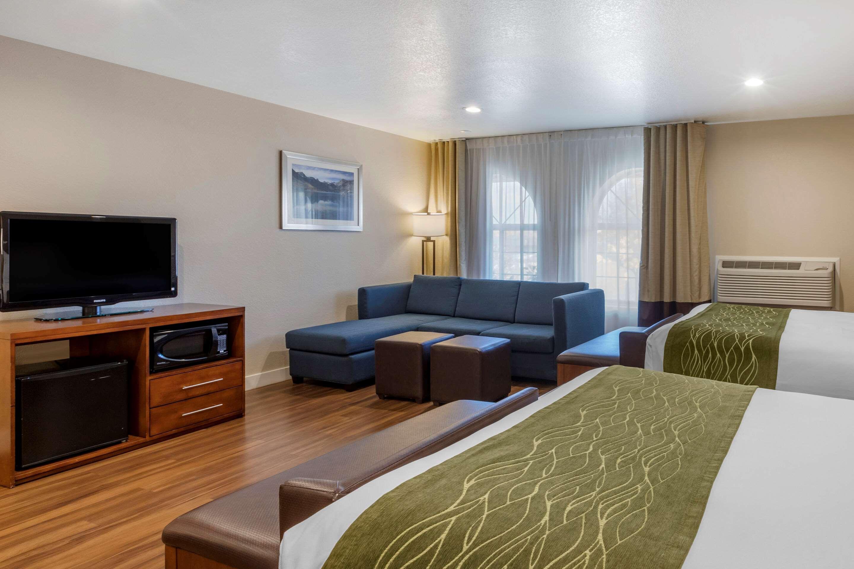 Comfort Inn Bishop Esterno foto