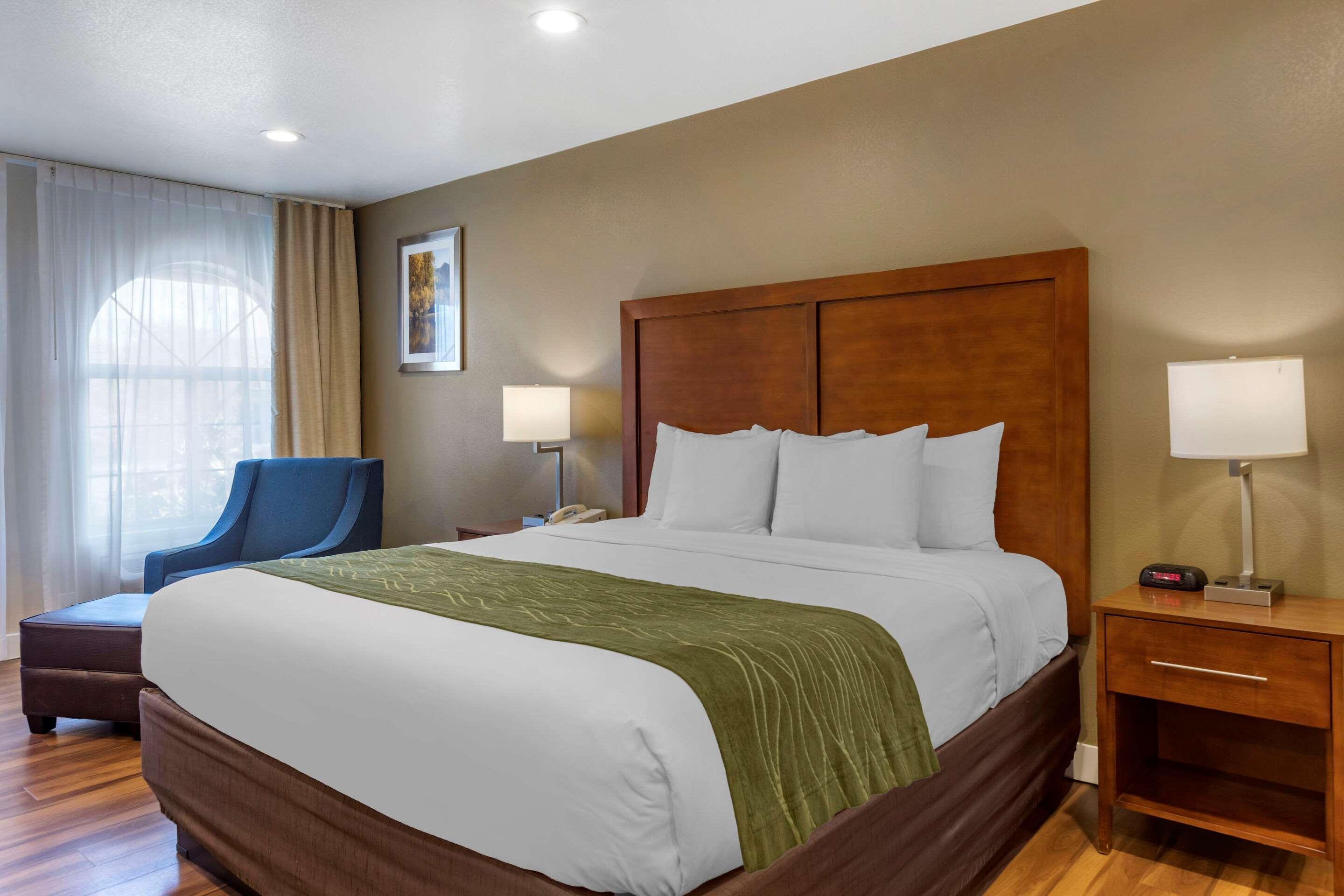Comfort Inn Bishop Esterno foto