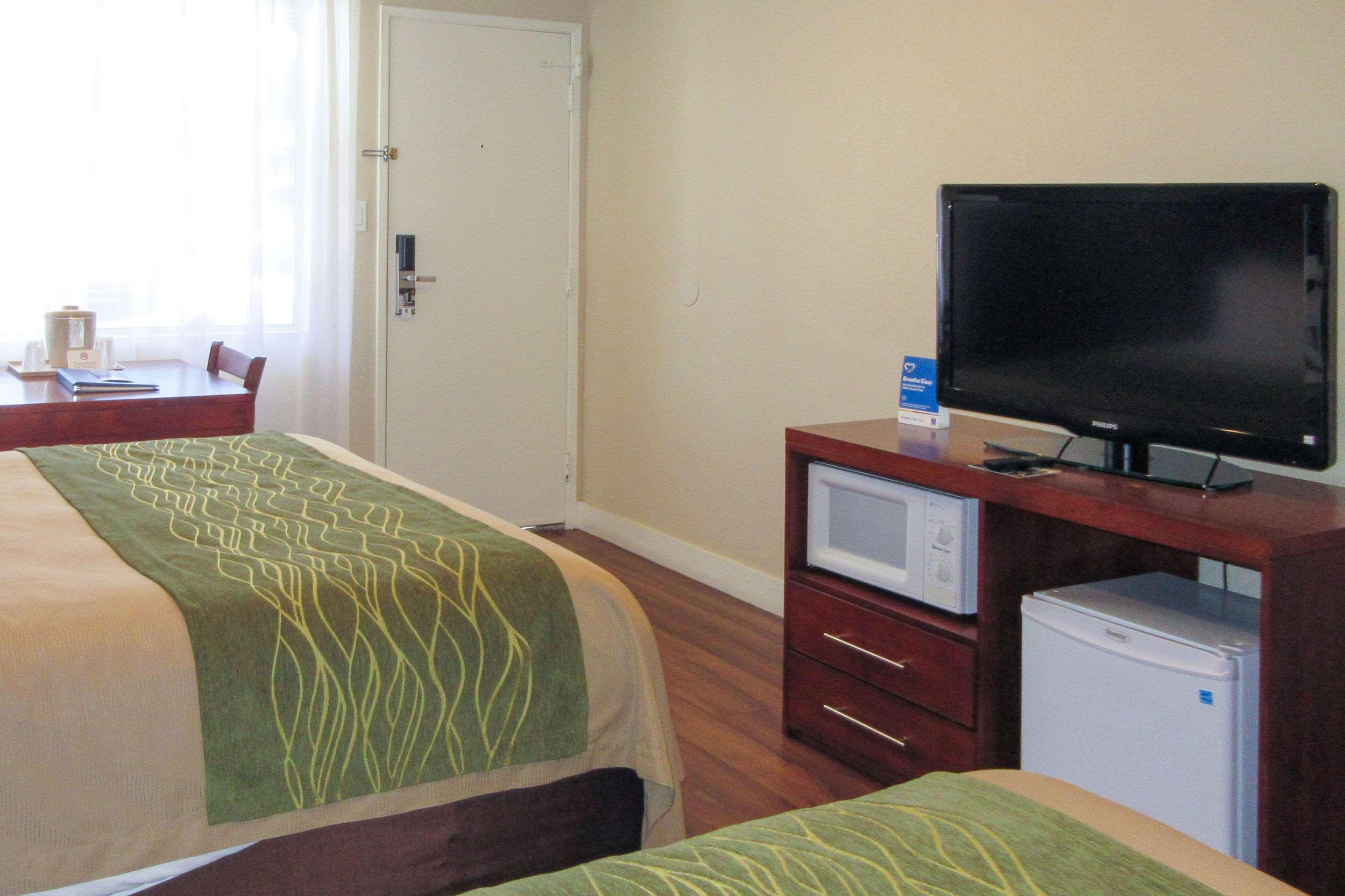 Comfort Inn Bishop Esterno foto
